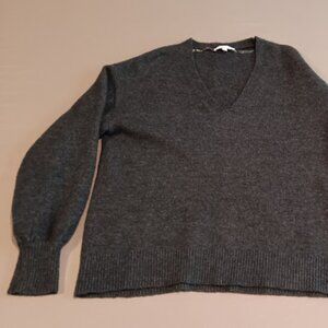 New Directions Sweater Women's M Gray Pullover Cozy Comfort Classic Everyday